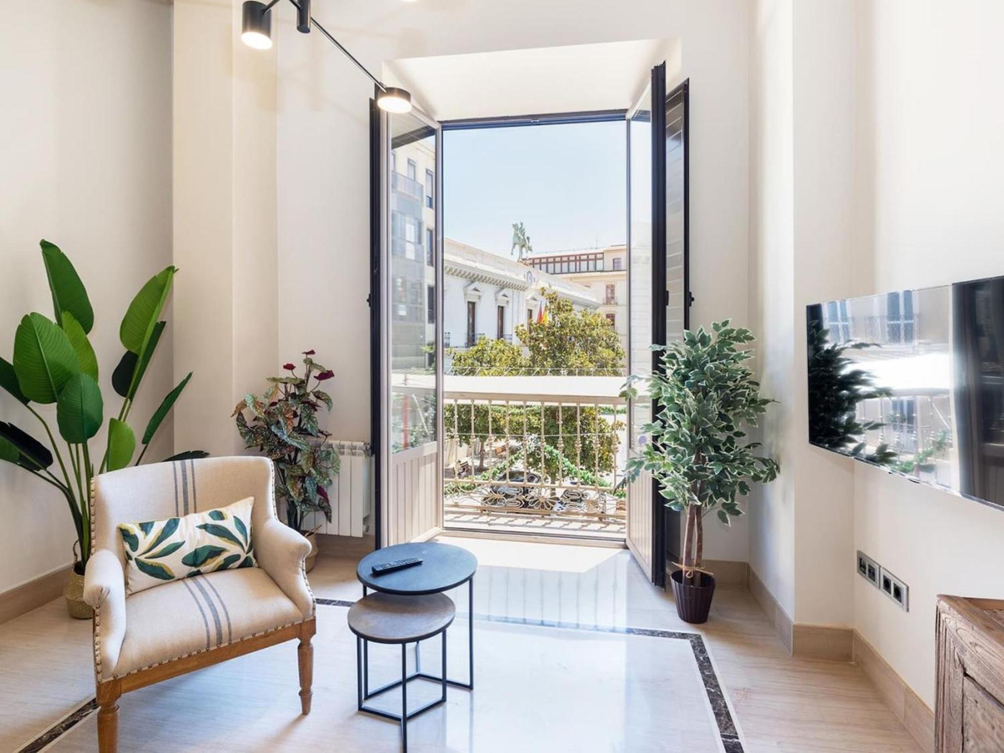 Chezmoihomes Town Hall Apartment Granada Bagian luar foto