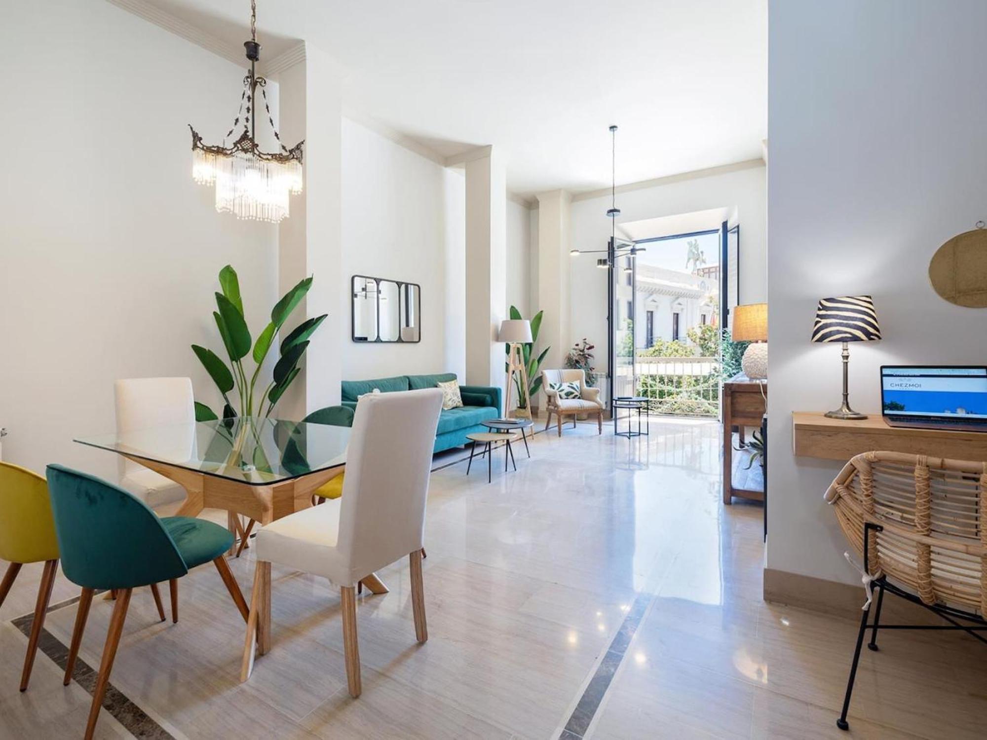 Chezmoihomes Town Hall Apartment Granada Bagian luar foto